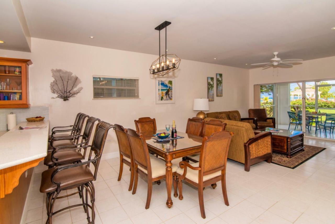 Grandview Condominiums George Town Esterno foto