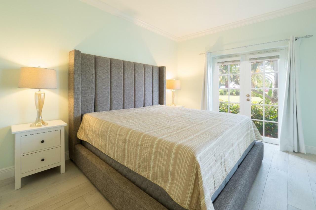 Grandview Condominiums George Town Esterno foto